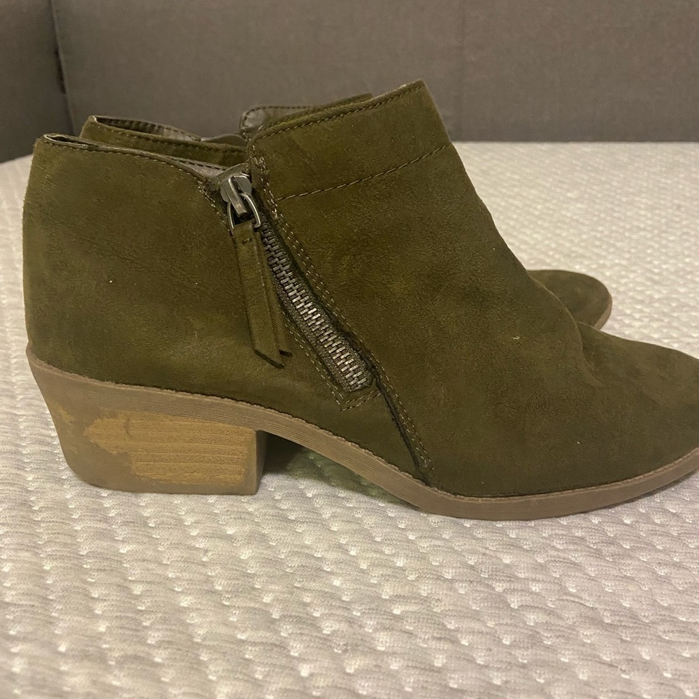 Womens Army Green Wedge Boots